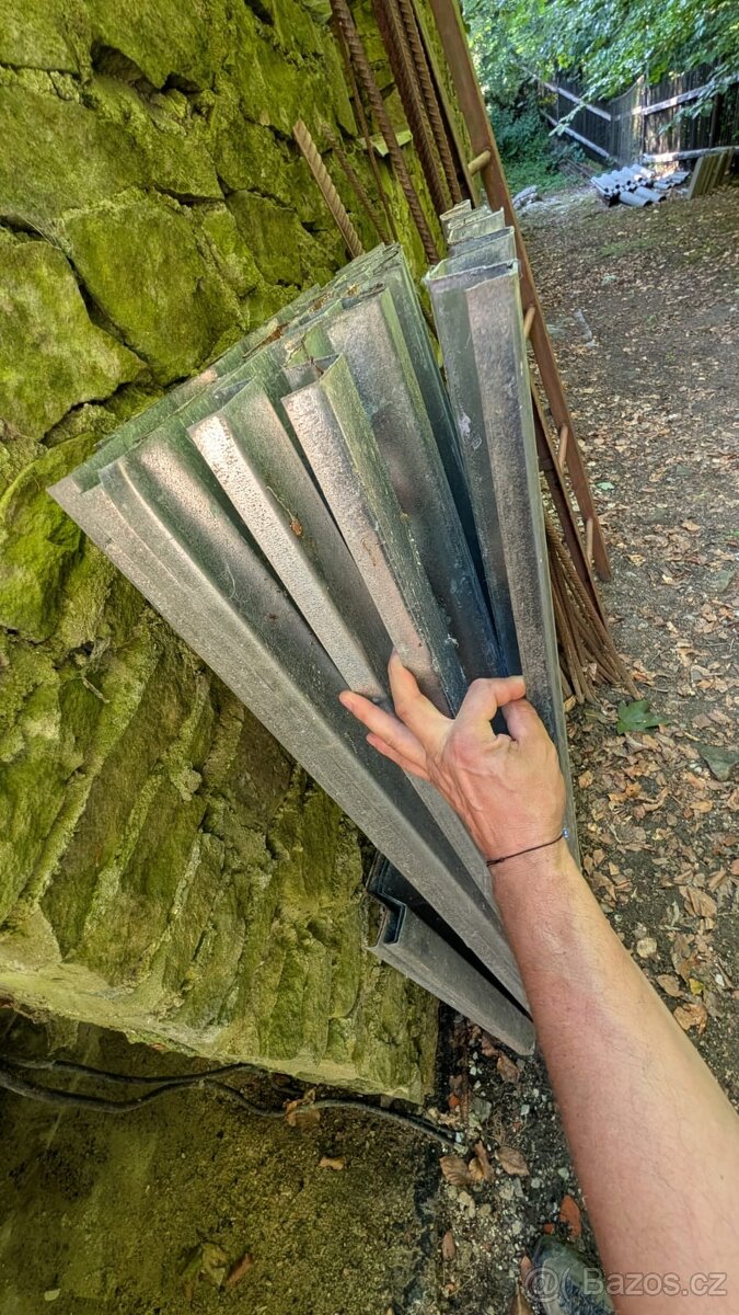 Prodám plechy cca 85 x 145 cm - 3