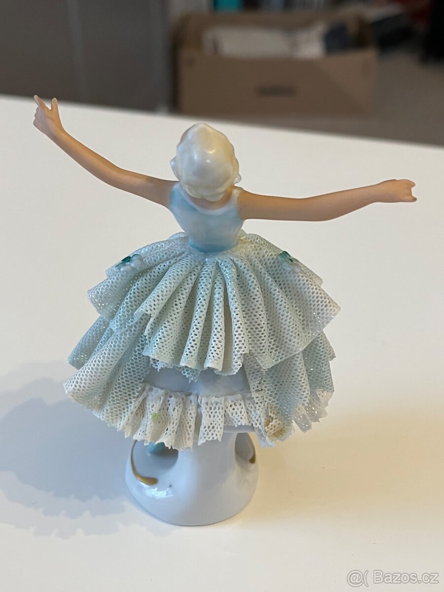 Soška tanečnice - 3