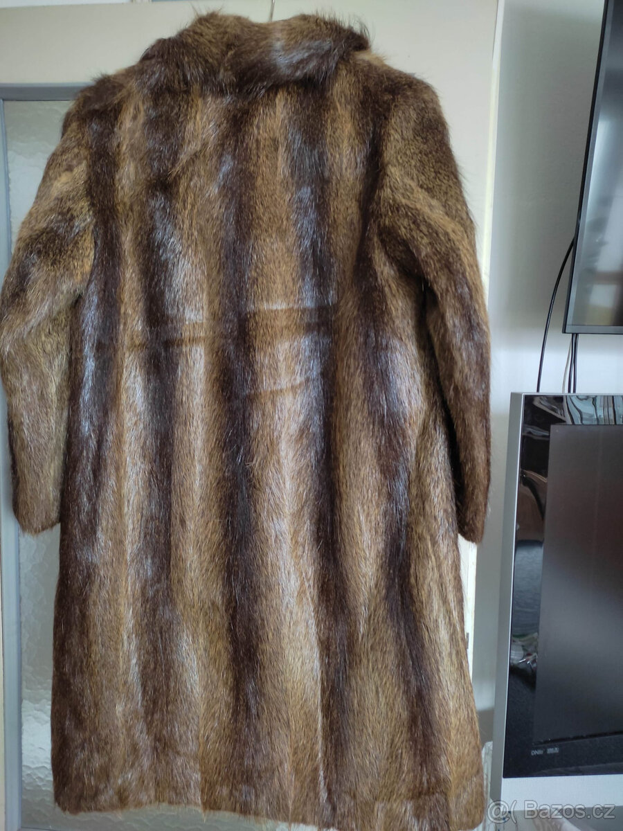 Dámský kožich z nutrie - 3