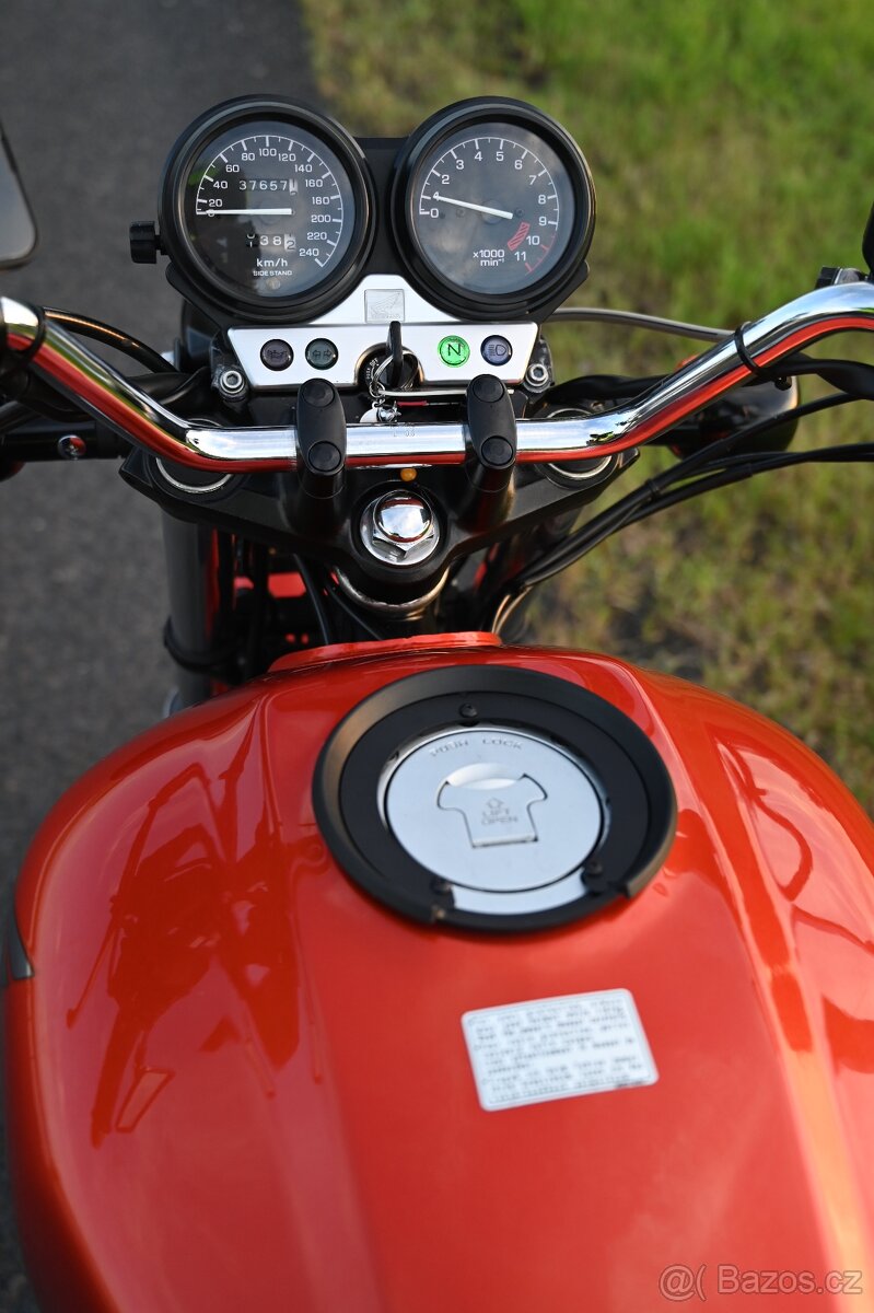 Honda CB 750 Seven Fifty - 3