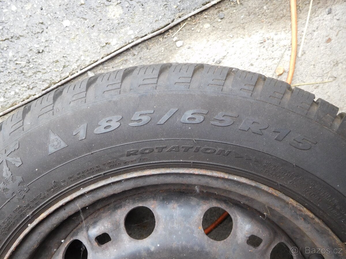 Škoda Roomster Sada Zimních Kol 185/65 R15 - 3