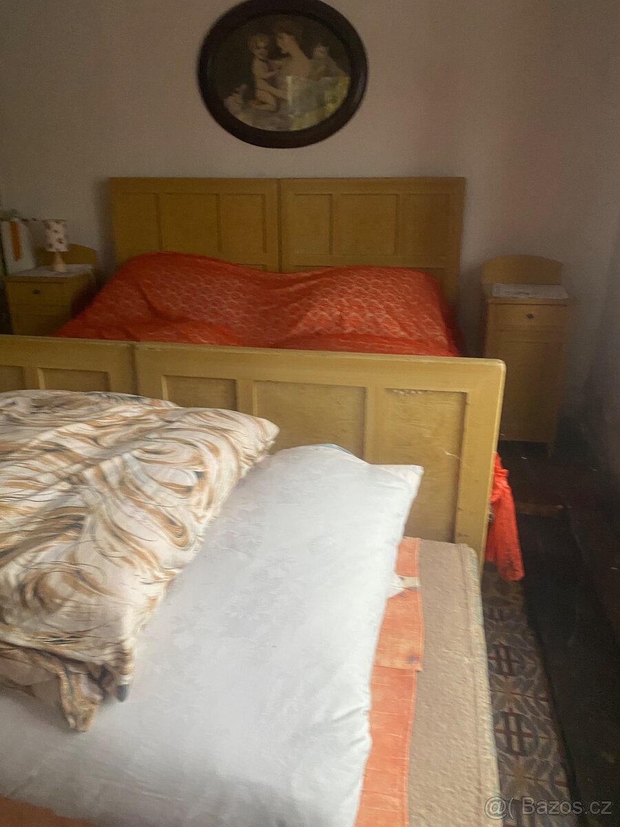 Starožitný nabytek - 3