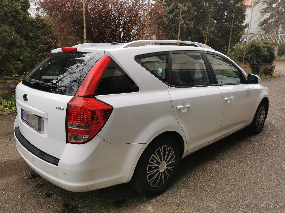 Kia Ceed, 1.6, diesel - 3
