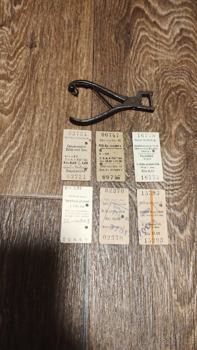 Kleště a 6 ks jízdenek na ČSD - 3