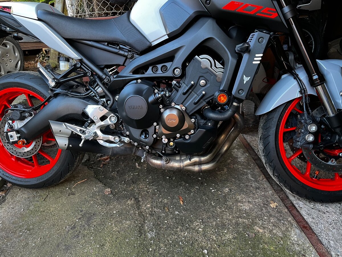 Yamaha mt 09 Výfuk IXIL Hyperlow - 3