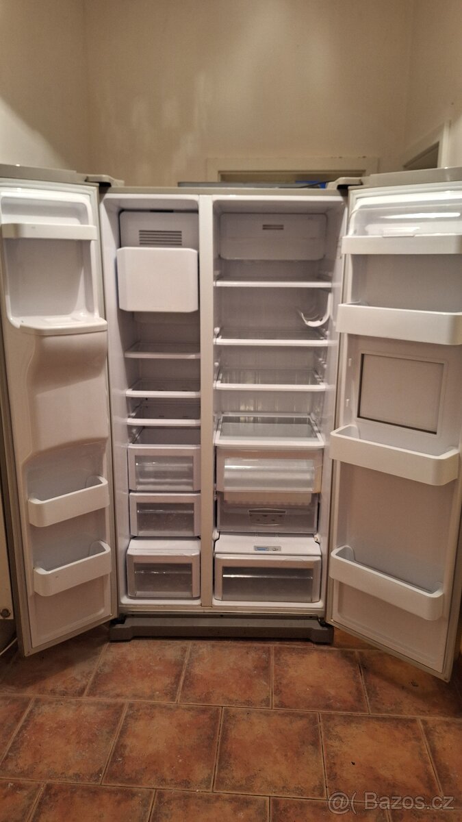 Americká lednice Samsung - 3