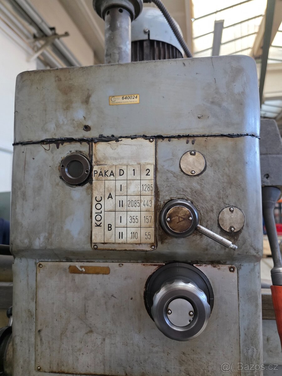 Otočná radiální vrtačka s hlavou M4 - 3