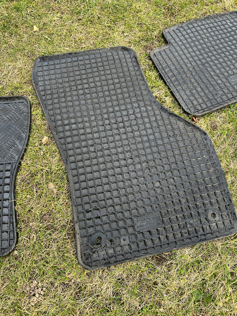 Gumové koberce Rigum Škoda Octavia III - 3