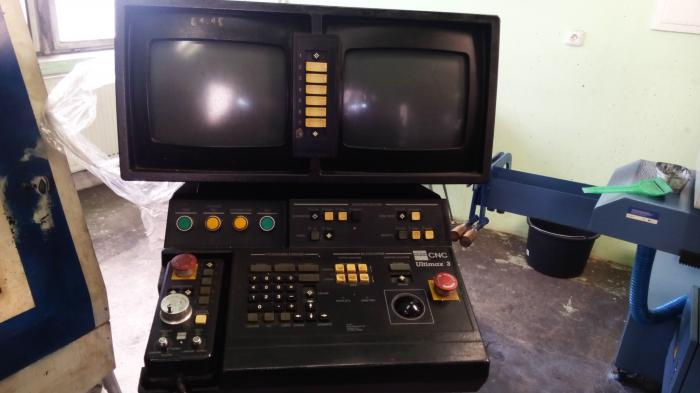 Obráběcí centra - vertikální HURCO BMC 20. - 3