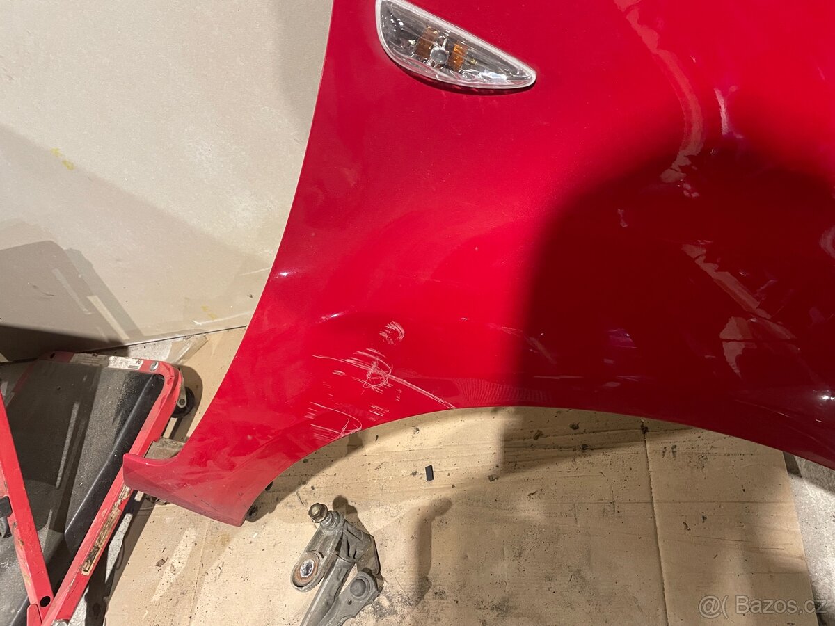 Kia Venga přední blatníky - 3