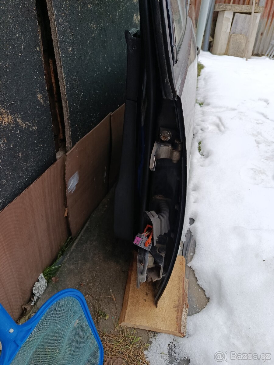 Dveře golf 5 3dv dily - 3