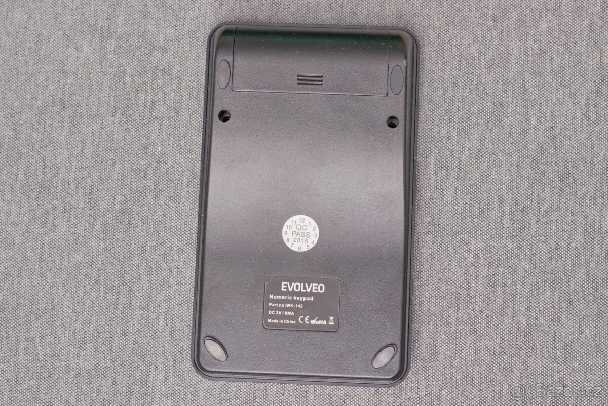 Bezdrátová numerická klávesnice EVOLVEO - 3