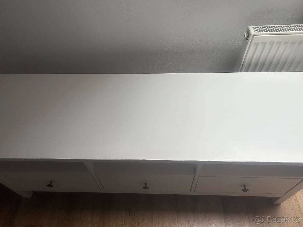 TV stolek - 3