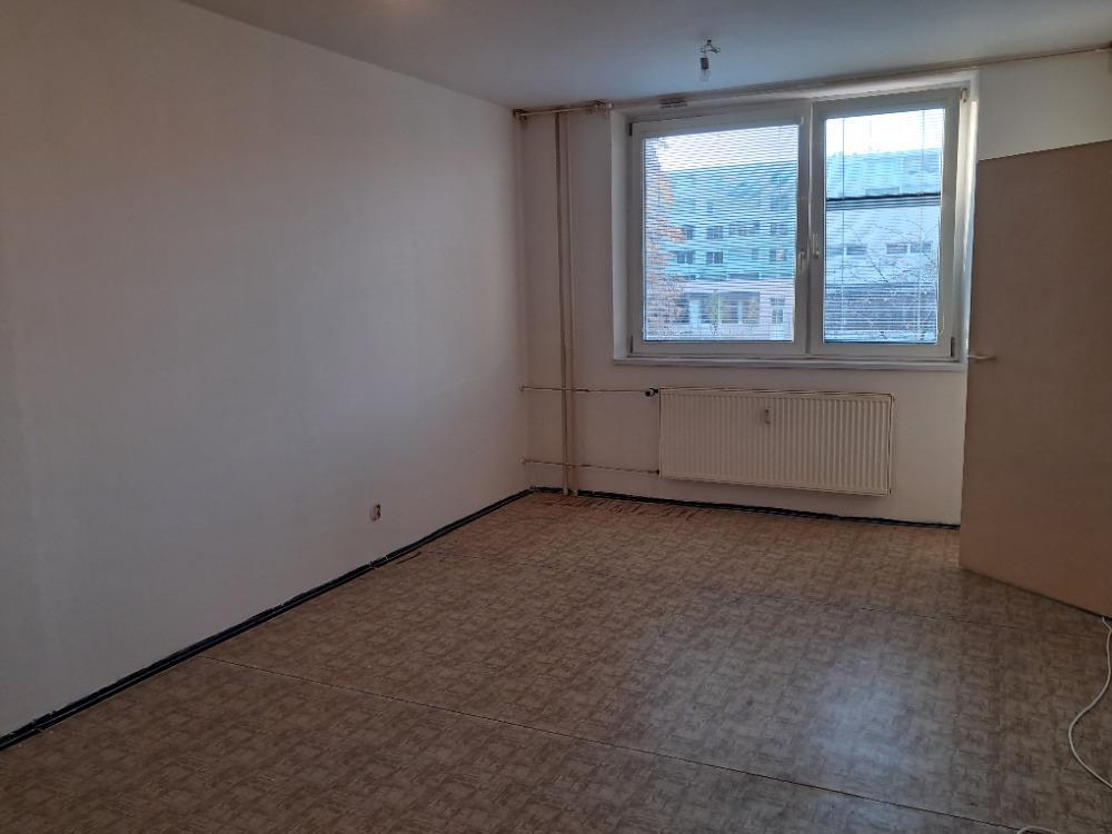 prodej bytu OV 3+1, cena včetně provize - 3