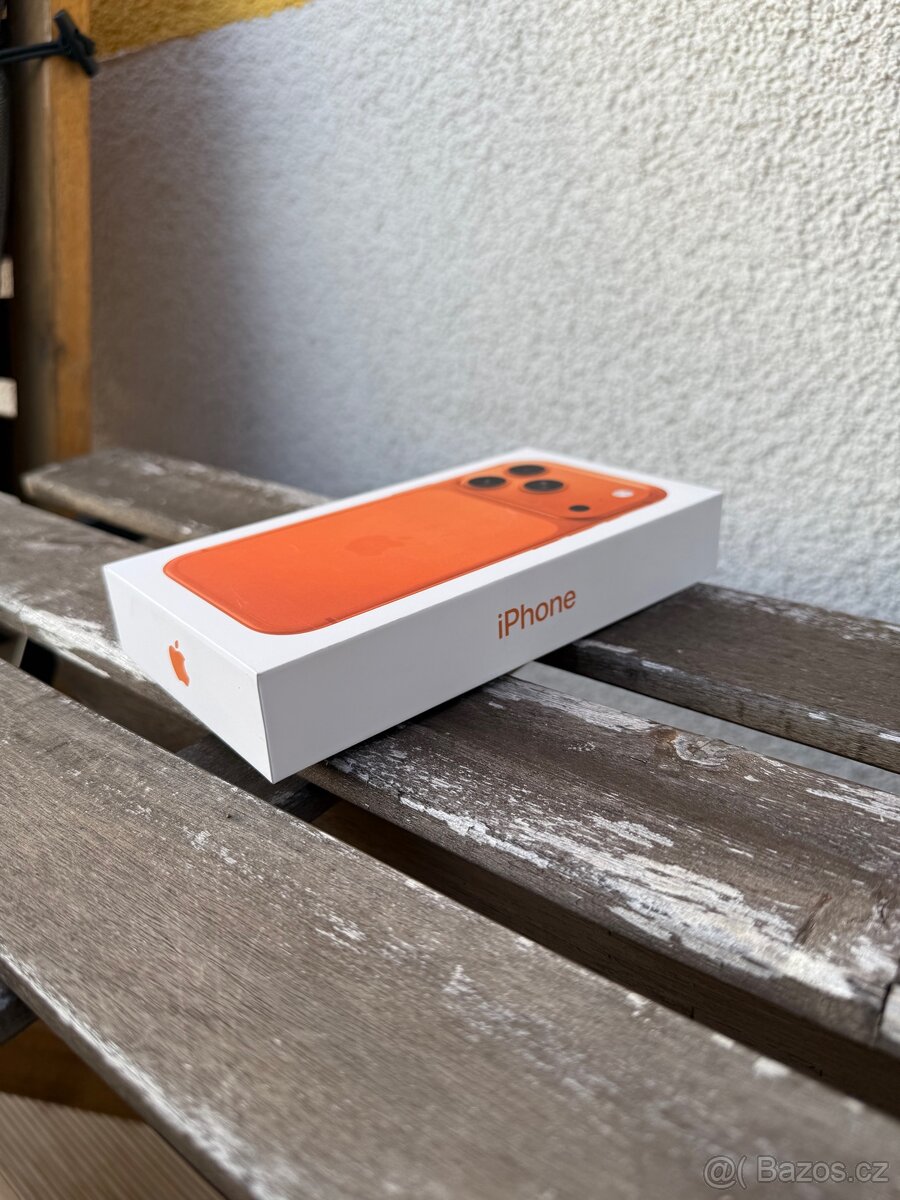 iPhone 17 pro, 256GB, Cosmic Orange - 3