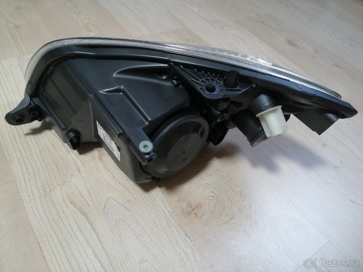 Škoda Fabia II Roomster přední světlo 5J1941018 - 3