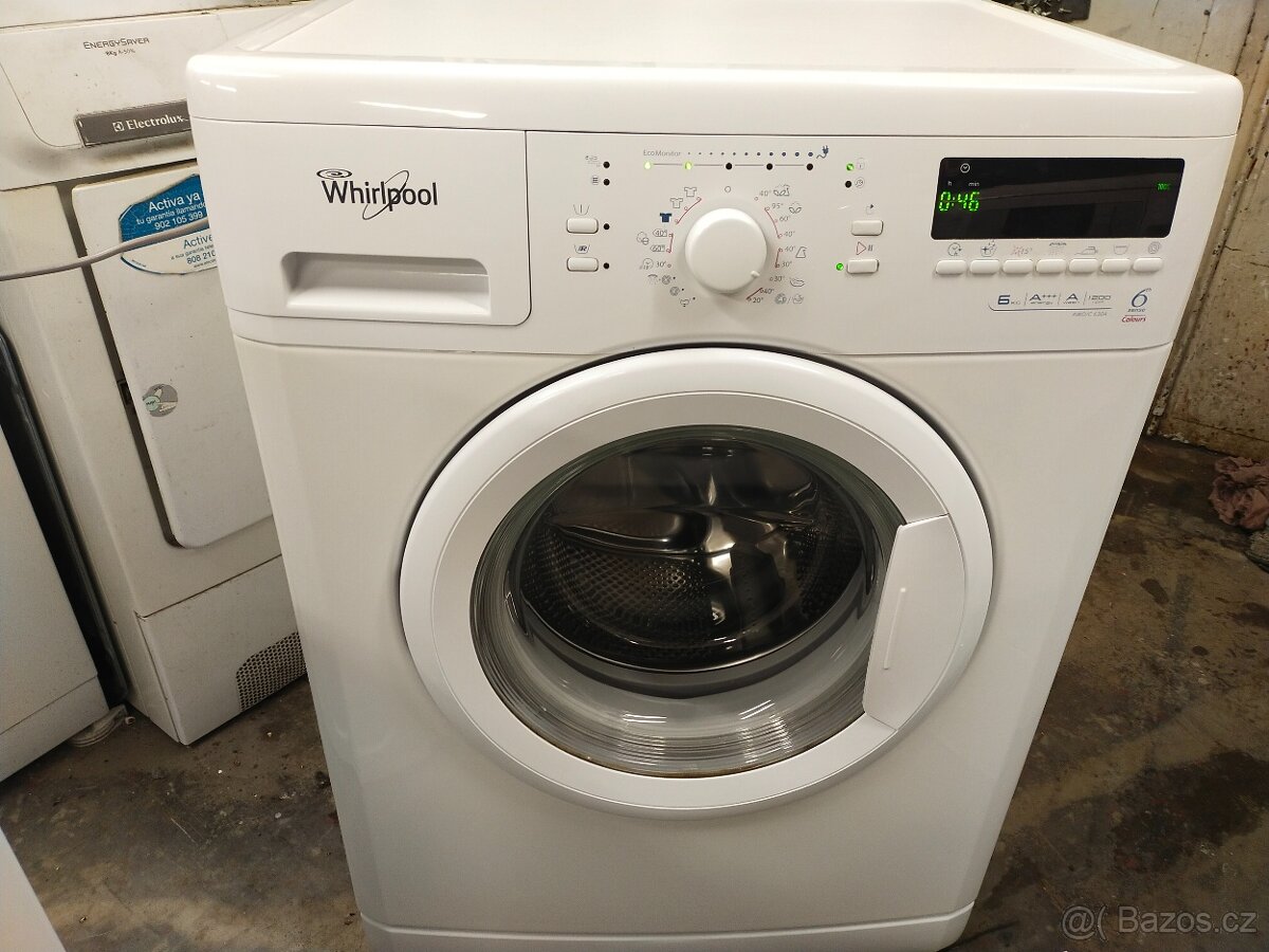 Prodám plně funkční dig.pračku zn. WHIRLPOOL-6 kg--DOVEZU-- - 3