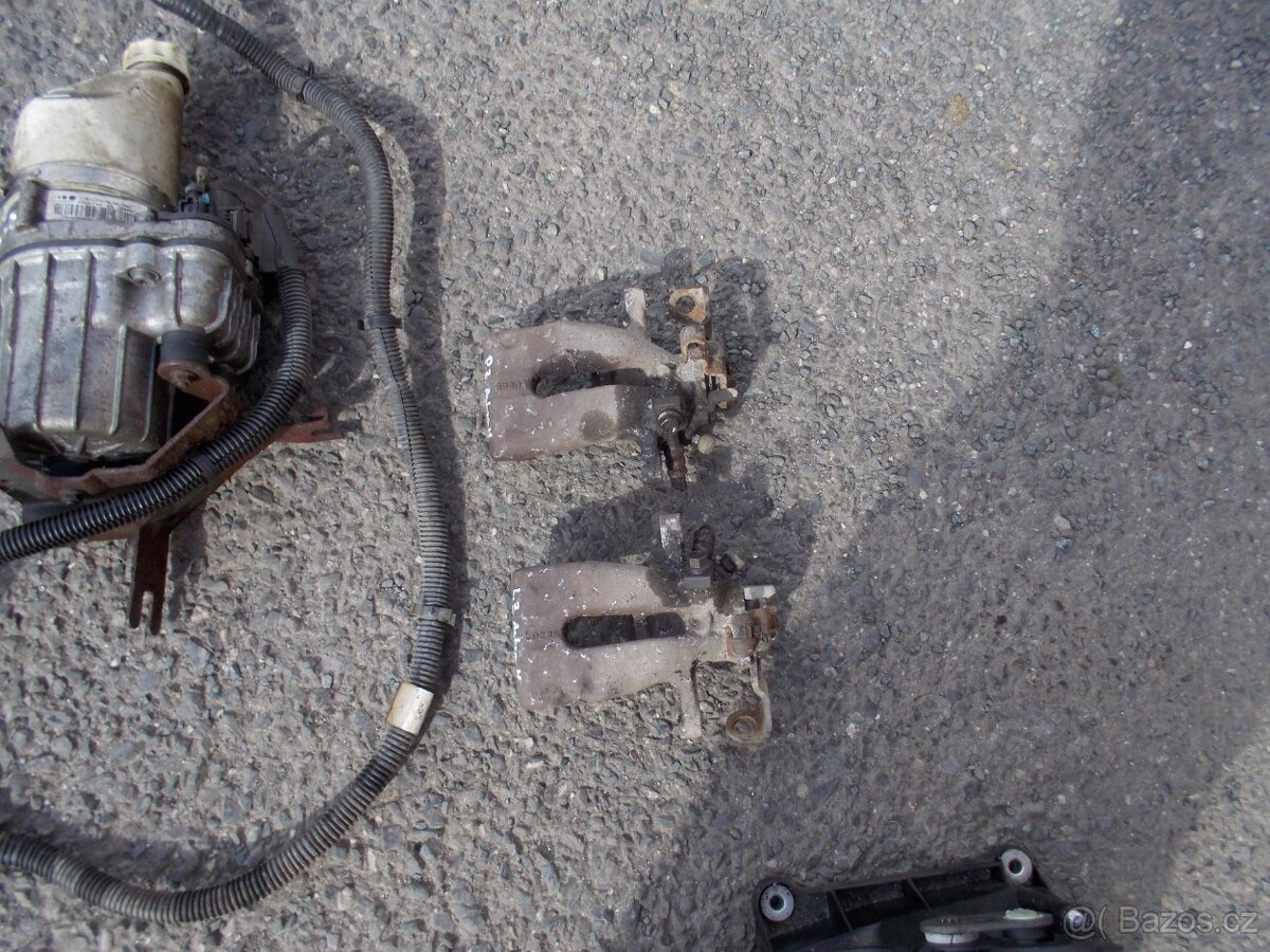 Díly různé Astra H 1.9CDTI 74kw - 3