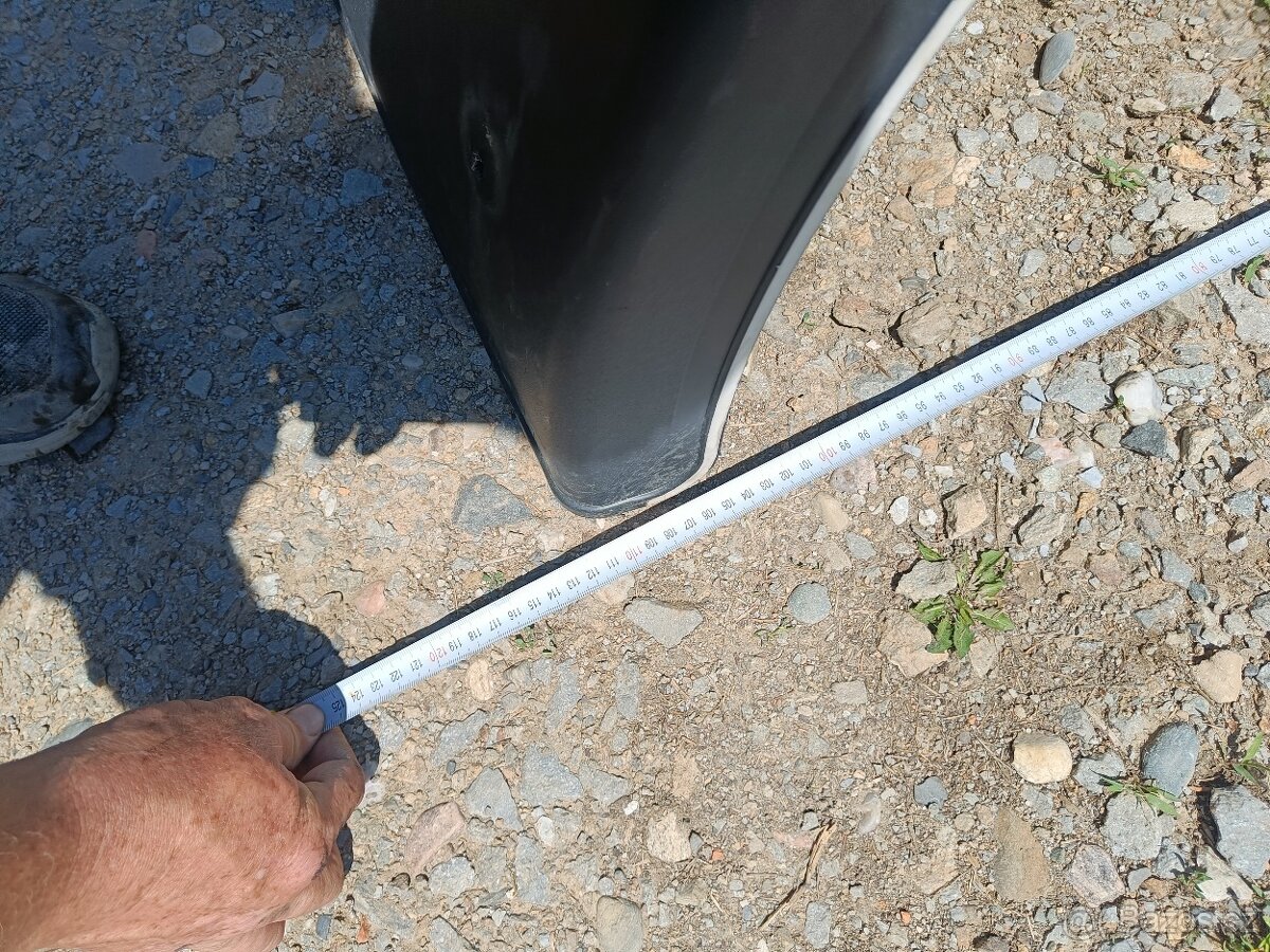 Blatníky zadní náprava - 3