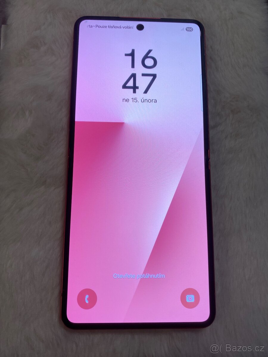 Samsung Z Flip 7 - 3