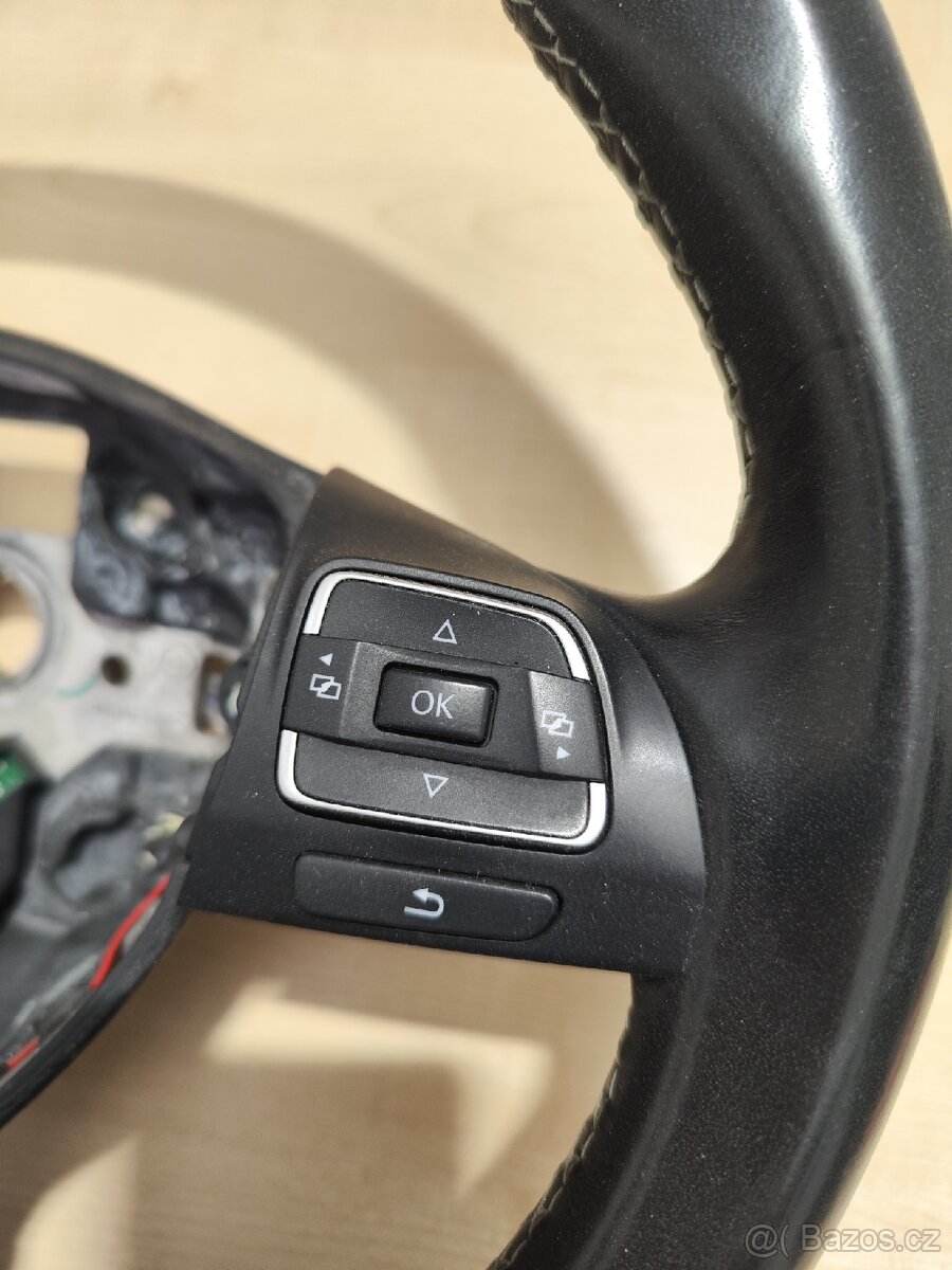 Multifunkční volant VW Golf VI - 3