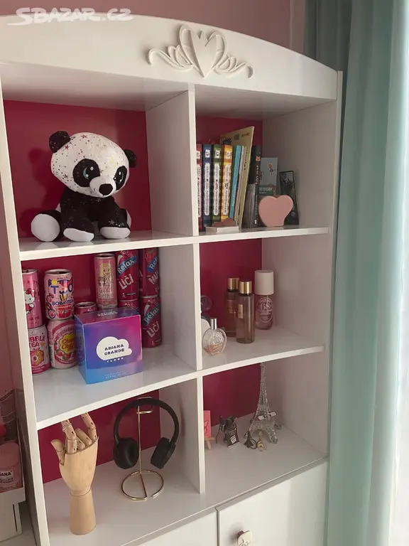 Knihovna Yakut Cilek - 3