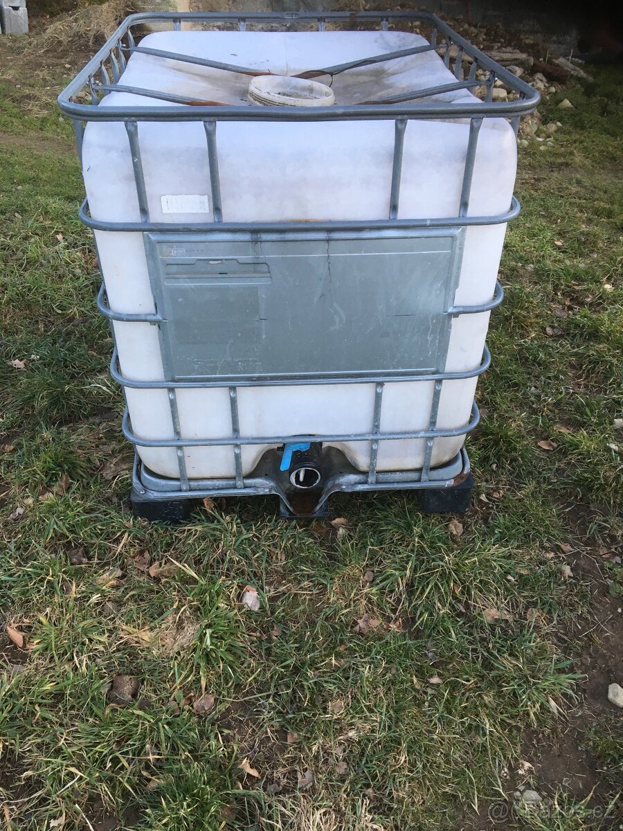 Ibc nádrž 1000l - 3