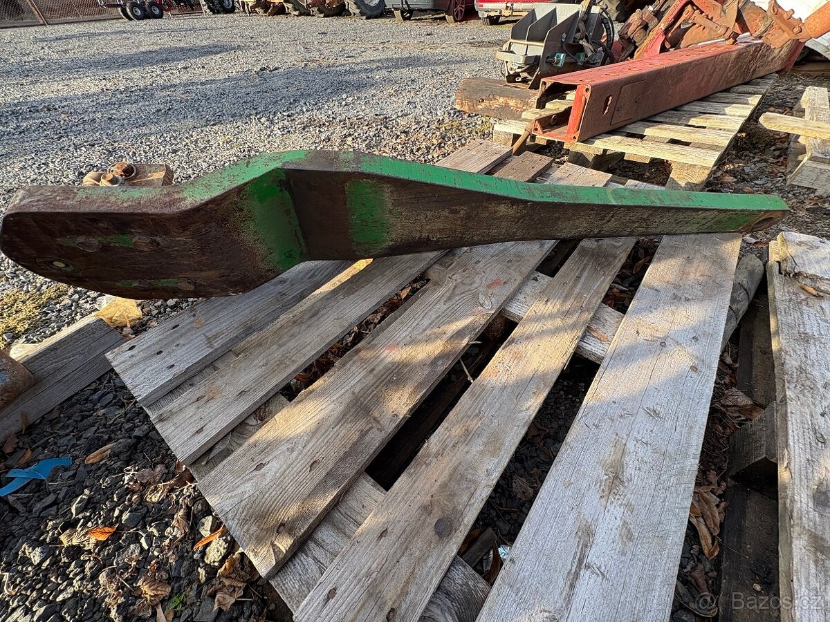 Závěs tažné plato K80 John Deere - 3