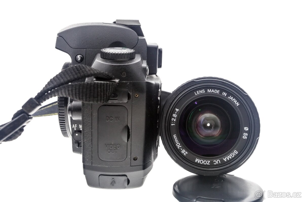 Zrcadlovka Nikon D70 + 28-70mm - 3