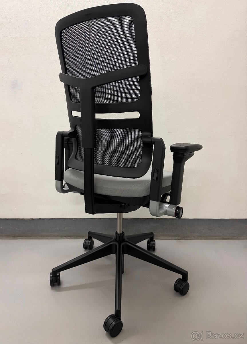 Nová kancelářská židle Steelcase Please Air - 3