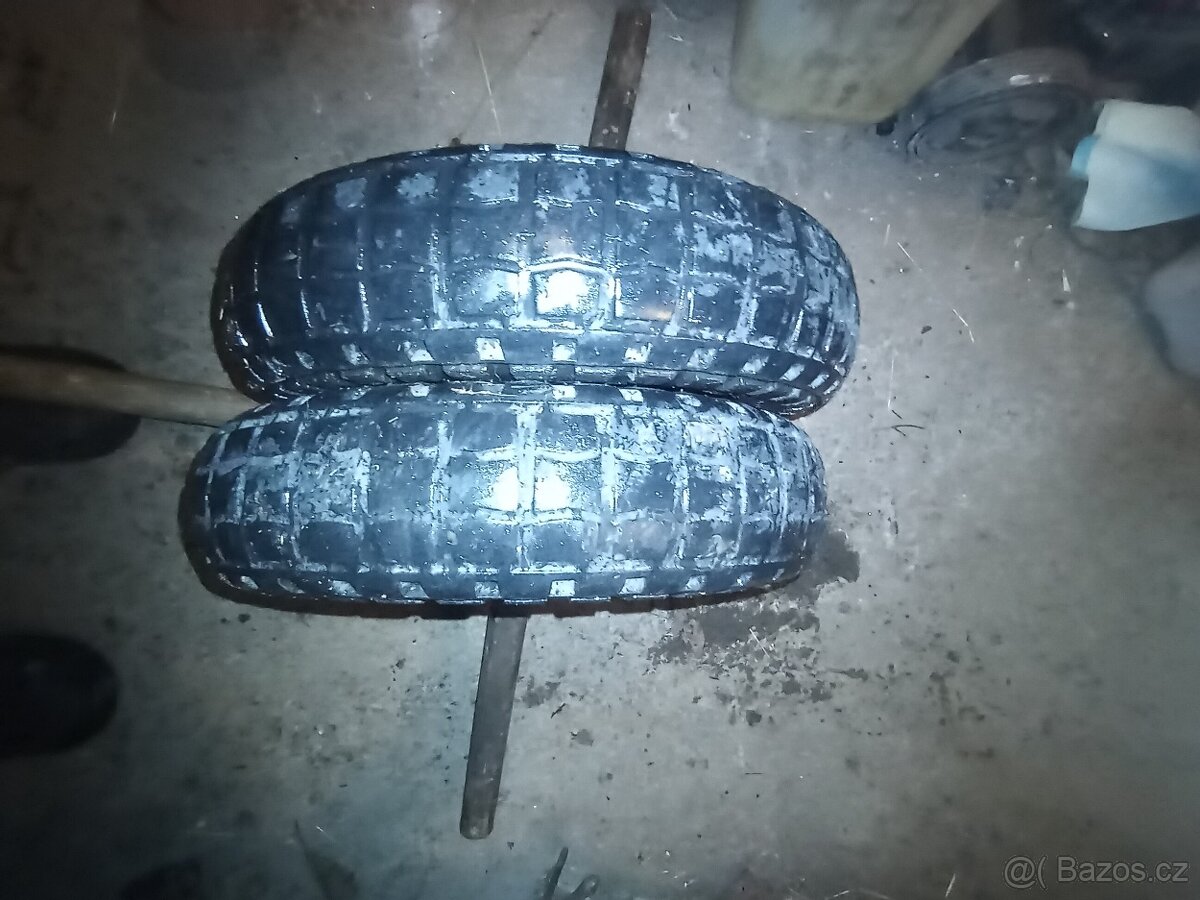 Prodám pneu 4,00 - 8 Barum - 3