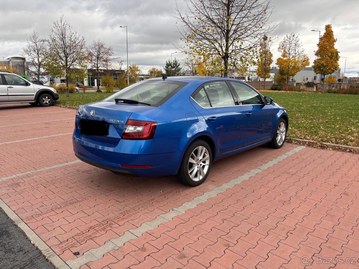 Škoda Octavia 2,0 TDi manuál 2018 virtual cockpit TOP STAV - 3