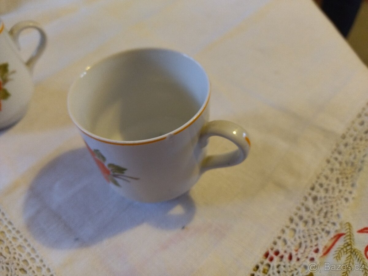 Retro porcelánové hrnečky s podšálky - 3