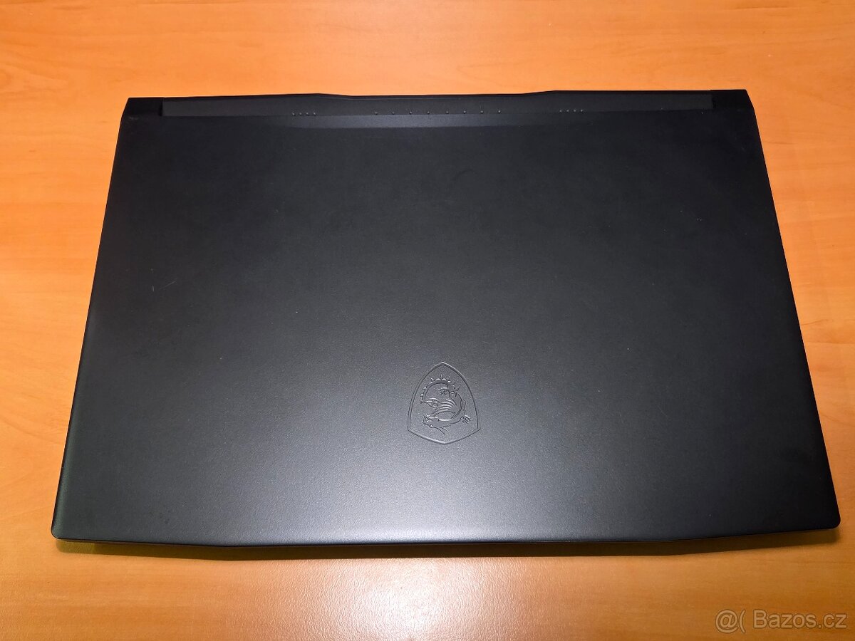 Herní notebook MSI Katana GF66 11UE - 3