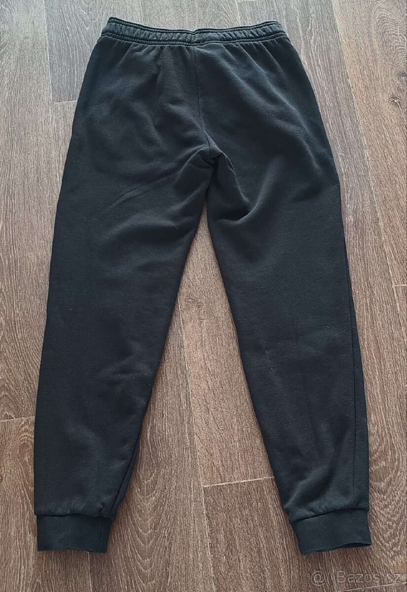 Bavlněné tepláky Adidas vel. 150 (11-12 let) - 3