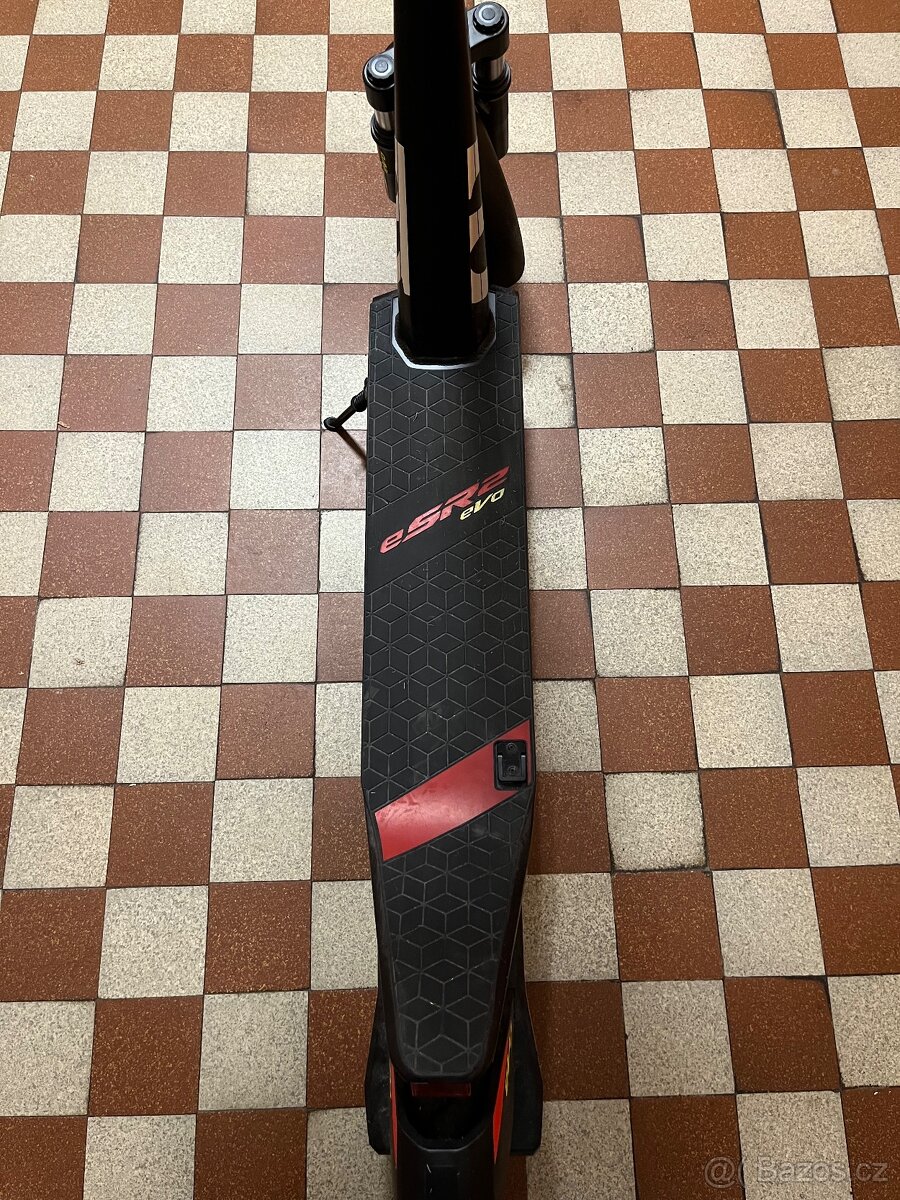 Aprilia eSR2 EVO - 3