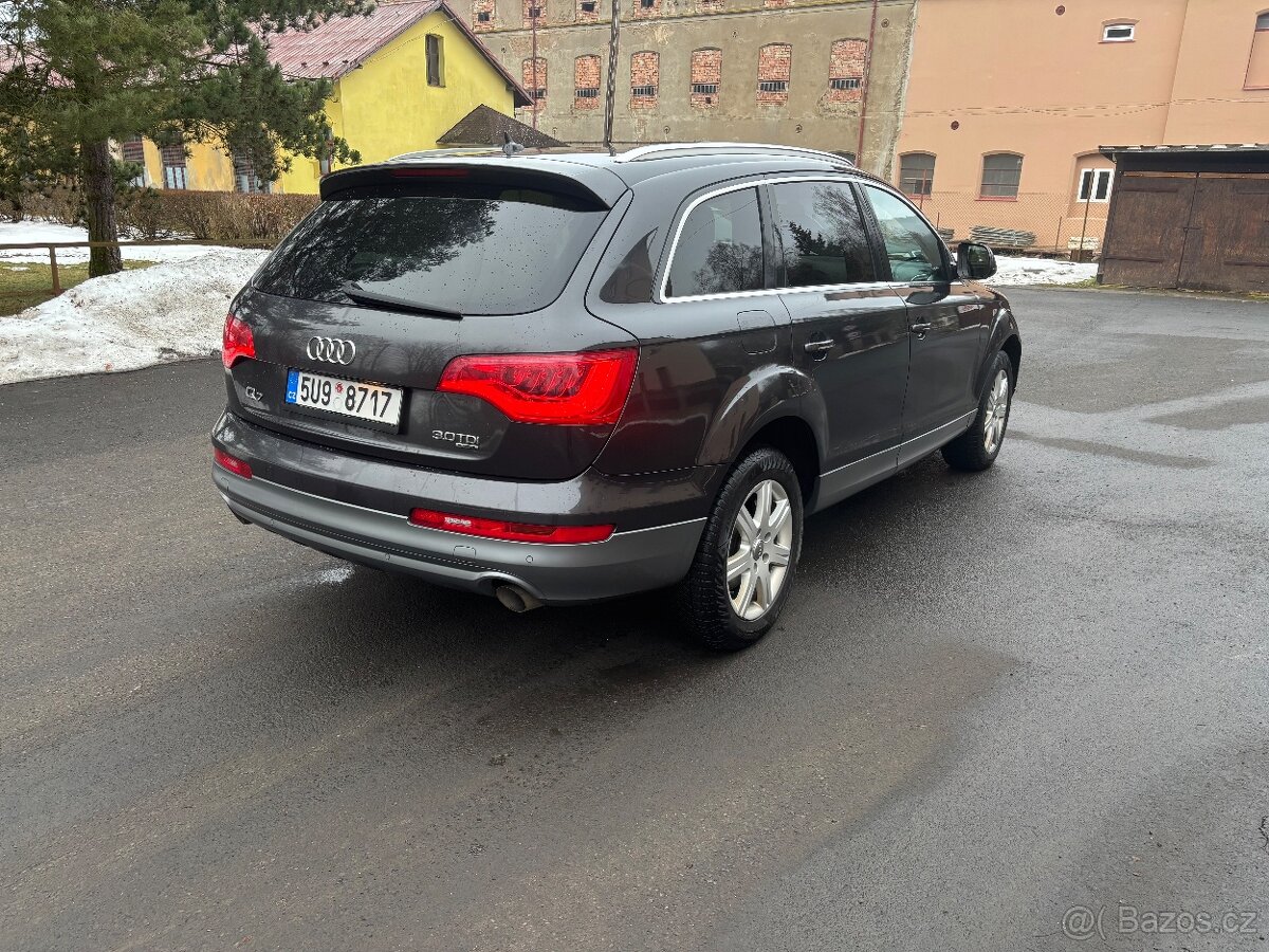 Prodám Audi Q7 3.0 tdi - 3