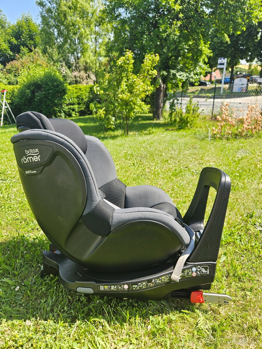 Britax Dualfix m i-size - 3
