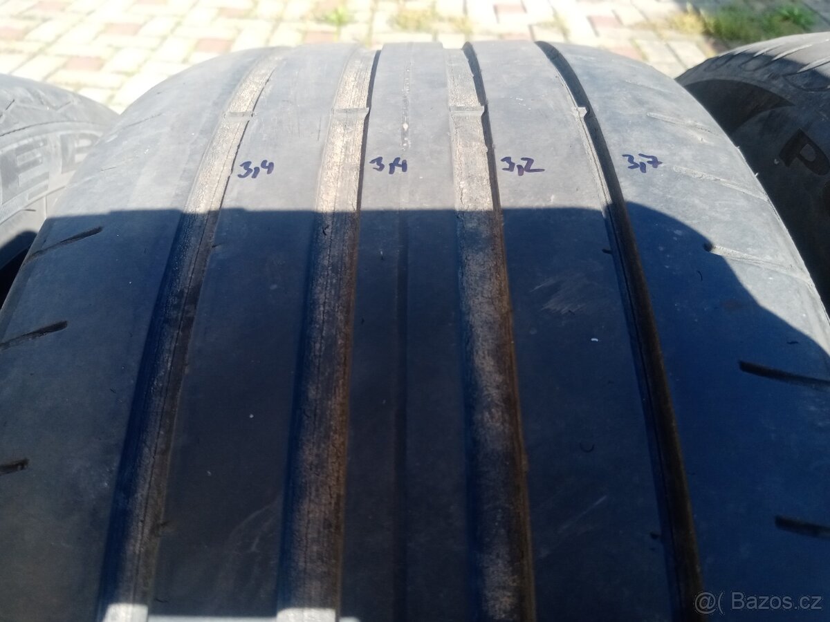 225/45 R17 94Y - 3