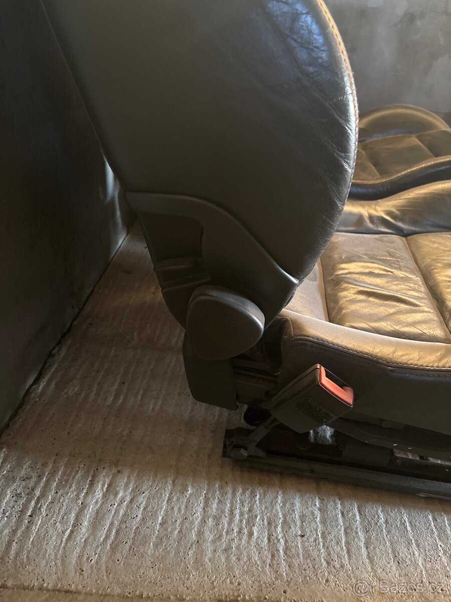 Sedačky kožené - 3