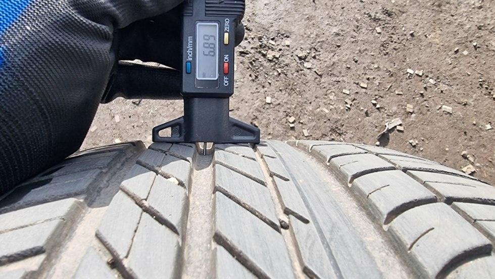 Letní pneumatika 255/50/19 Good Year Run Flat - 3