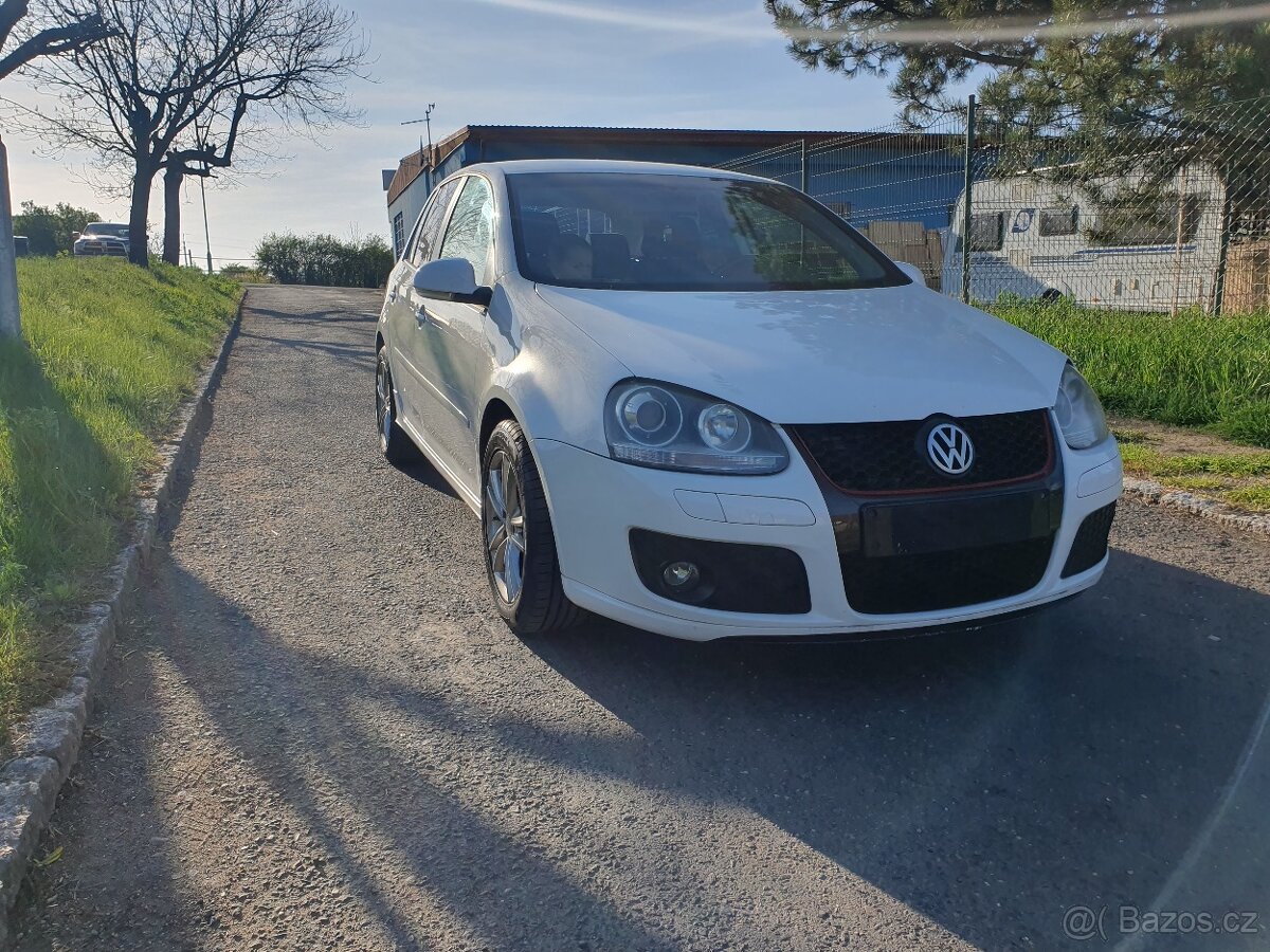 Vw Golf 1.6 MPI nová stk - 3