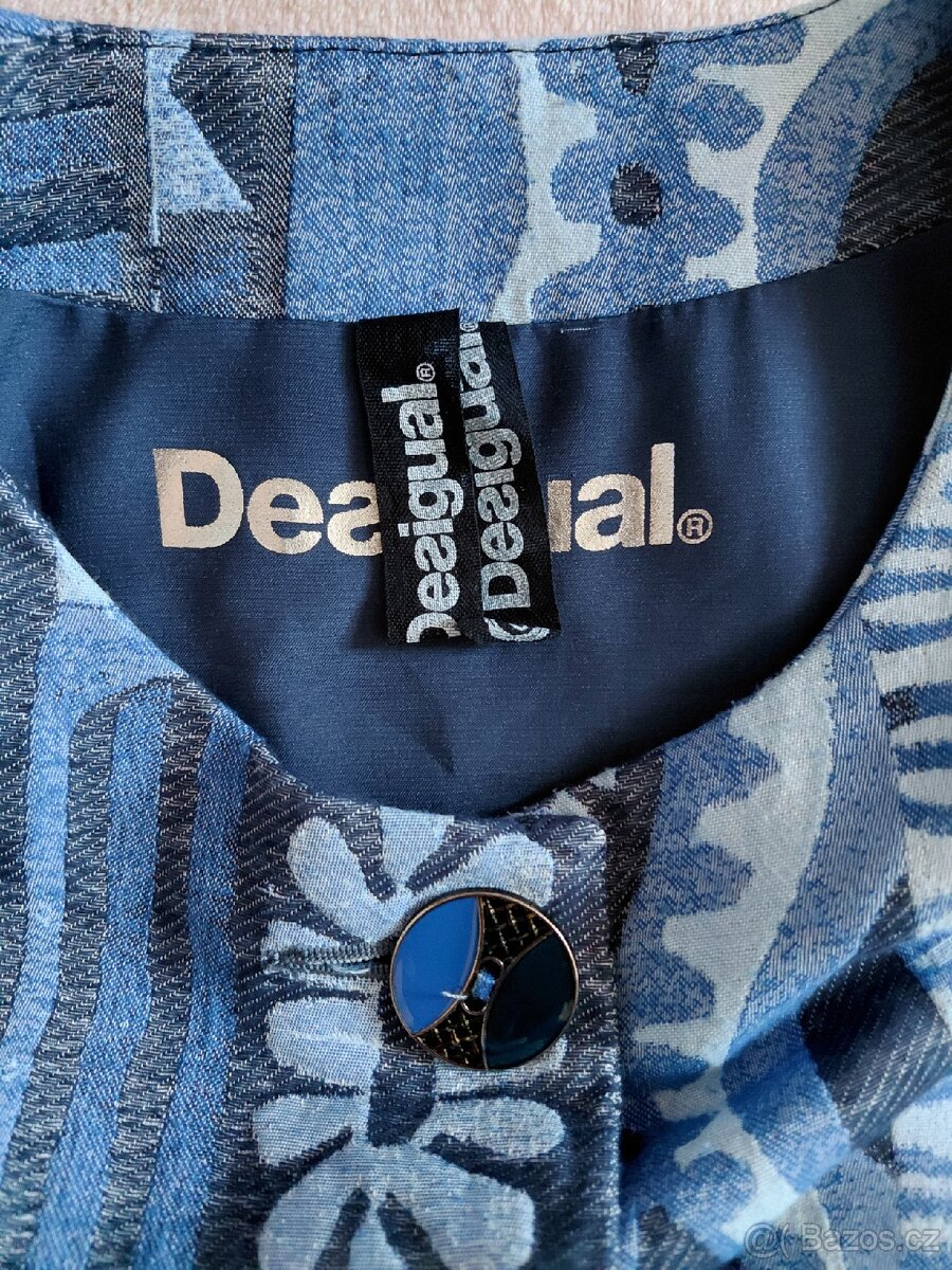 Desigual jarní kabát vel.38 - 3