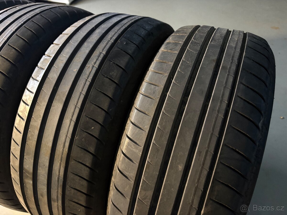 Letní pneu Goodyear 225/50R18 - 3