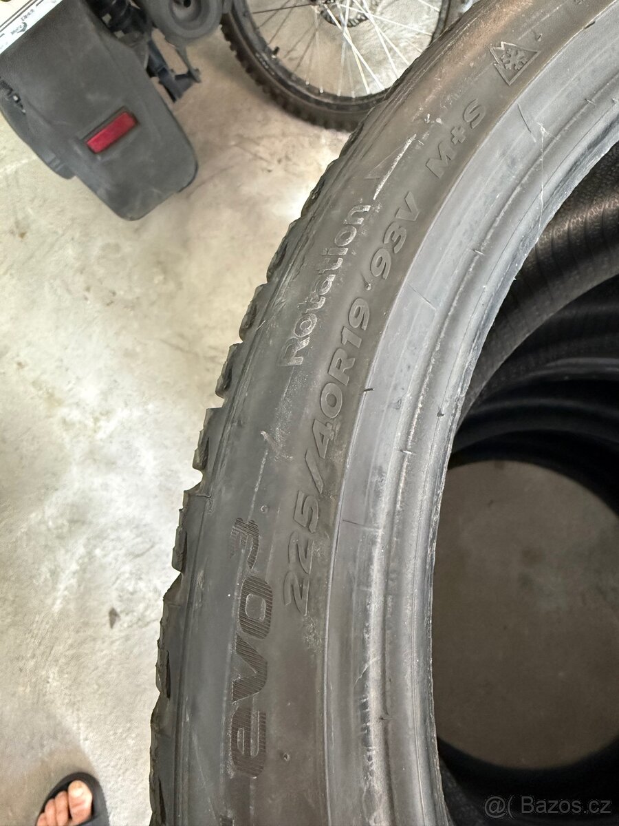 Zimní pneumatiky hankook z bmw - 3