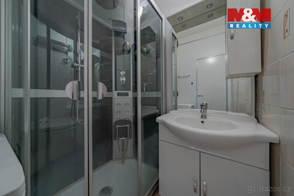 Prodej bytu 3+1, 76 m², Rožnov pod Radhoštěm, ul. Meziříčská - 3