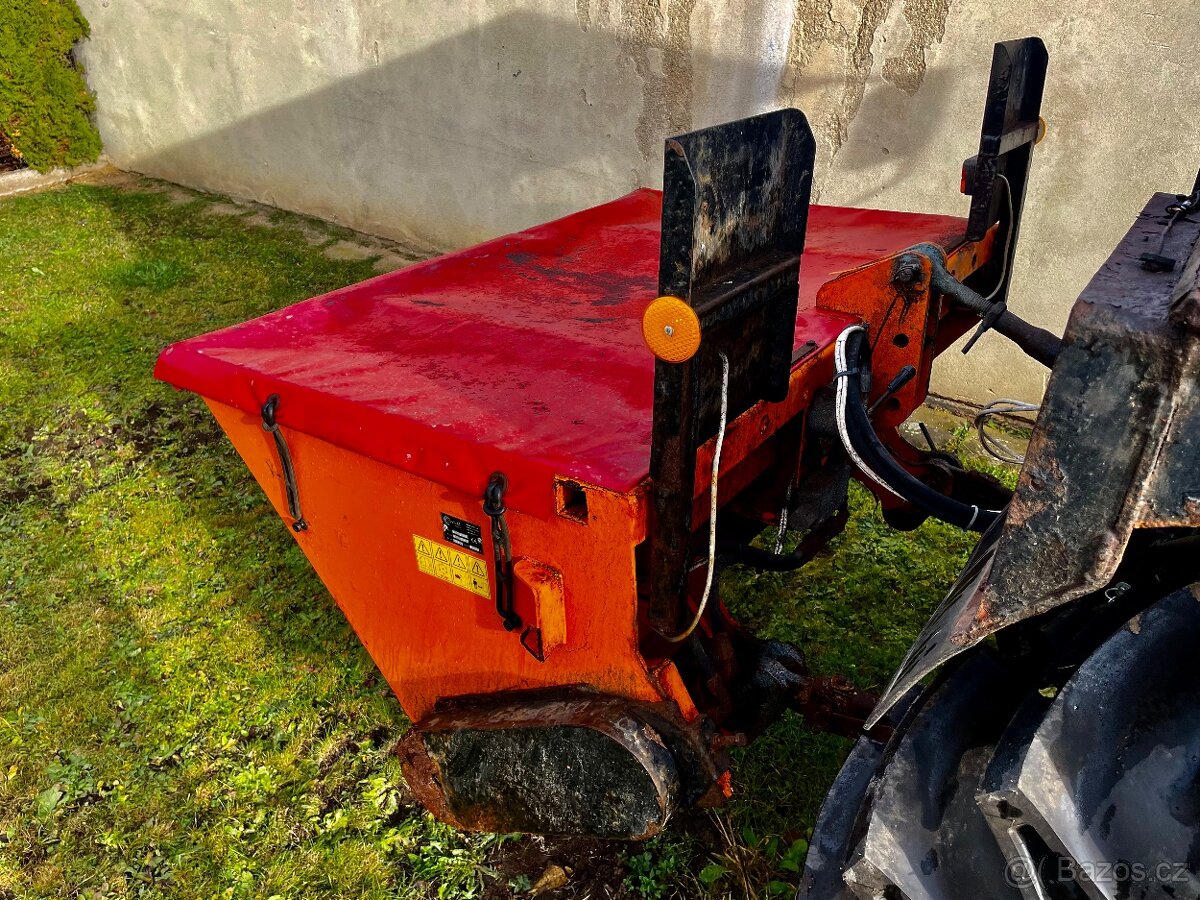 Sypač za traktor - STR 6 (Rybář tech) - 3