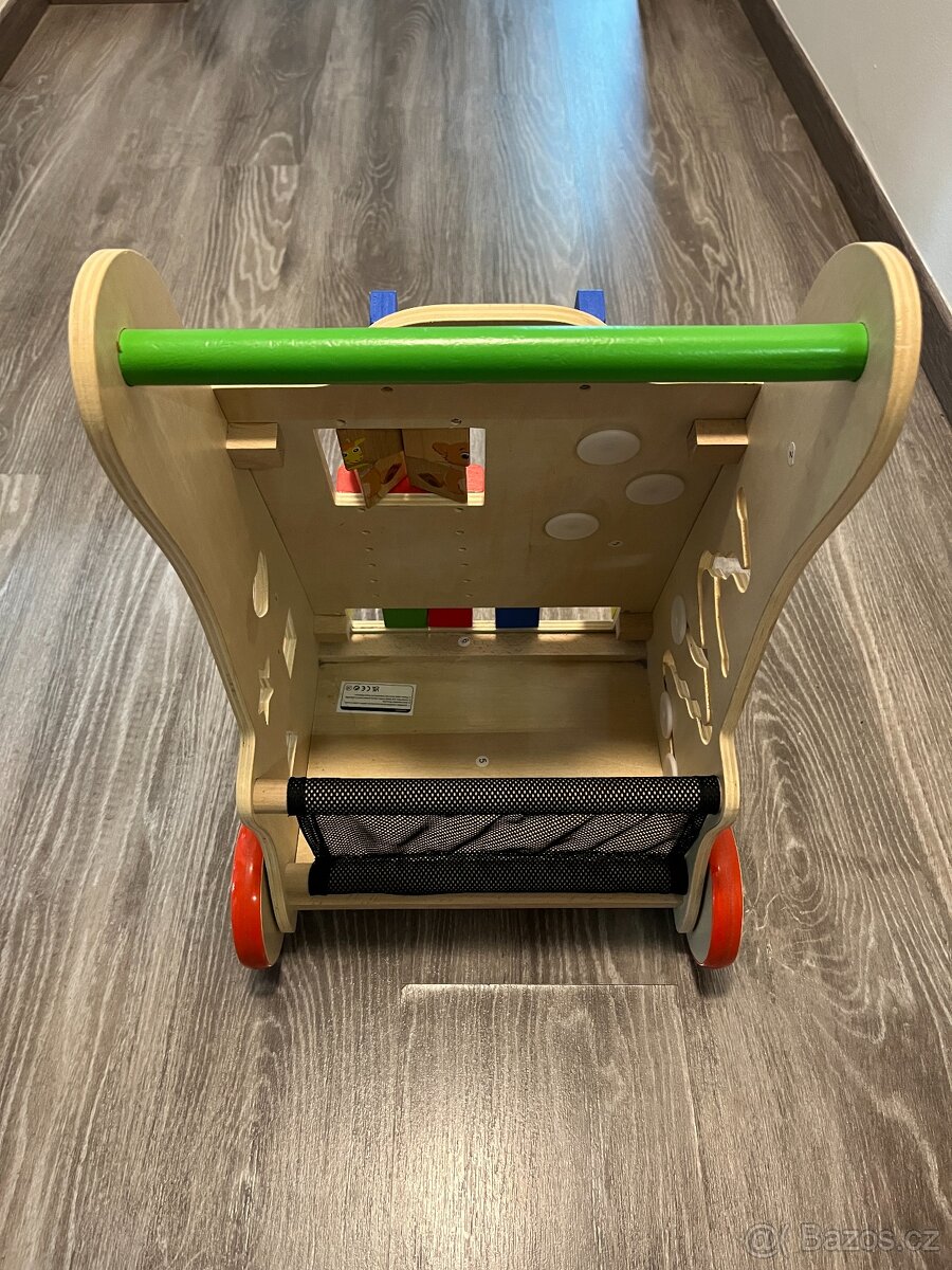 Dětské chodítko s příslušenstvím - 3