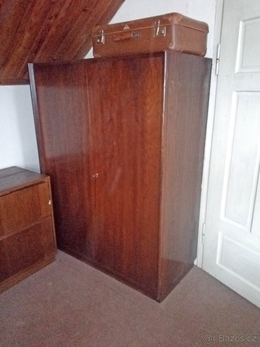 Historické zařízení obýváku - 3