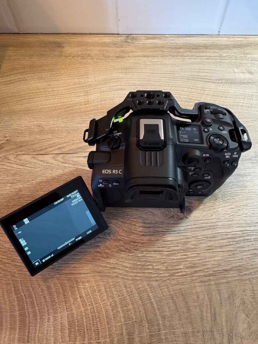 Canon R5C - 3